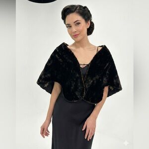 Vintage Wilkes Furriers Victoria BC Black Fur Capelet Stole Shrug Satin Lined